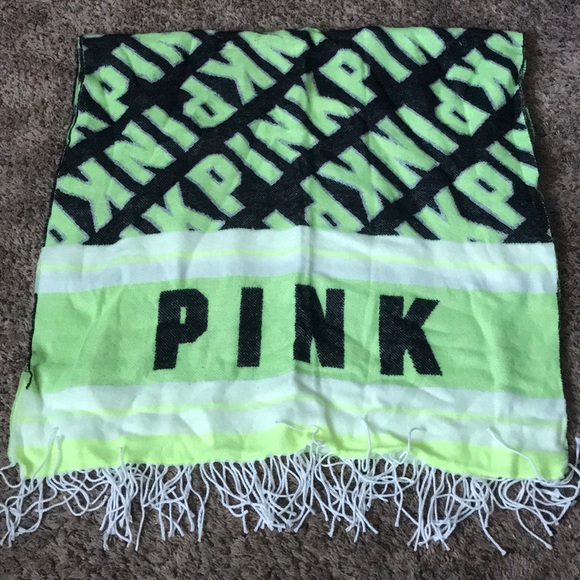 Lot of 2 Victoria’s Secret PINK Blanket Scarves - Picture 2 of 5